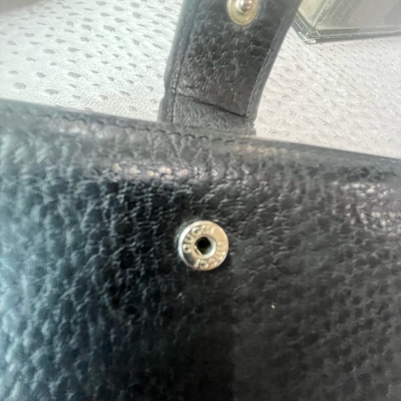 Gucci Black and Gold Leather Horse-bit Wallet - Picture 3 of 13